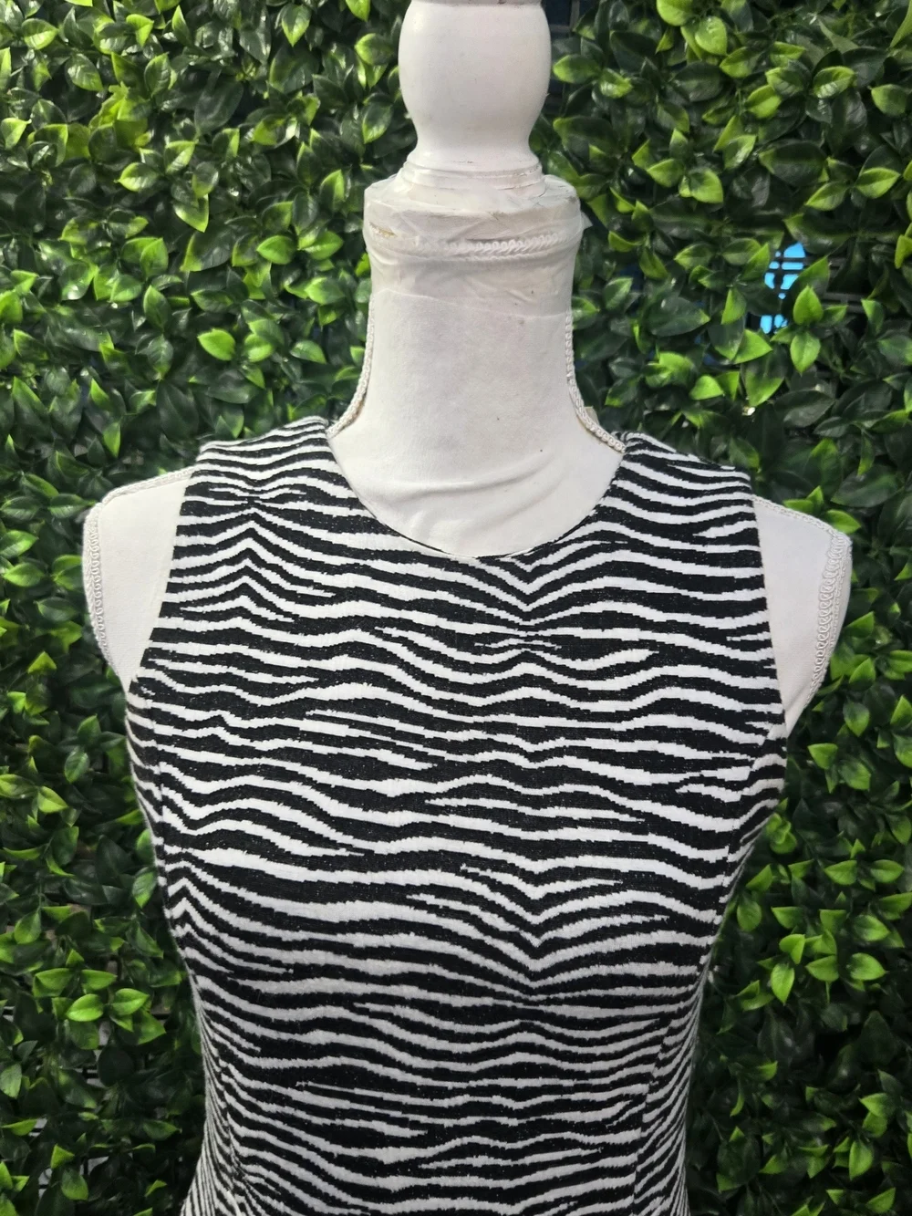 Michael Kors chic sleeveless